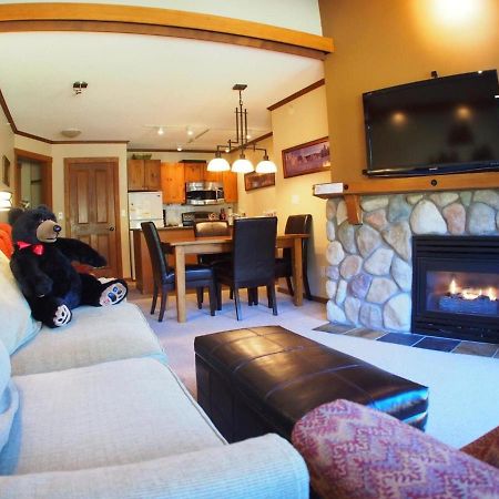 Fireside Lodge #409 By Bear Country Sun Peaks Bagian luar foto